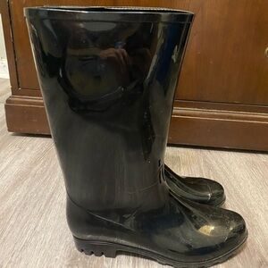 Time and Tru Classic Black Rain Boots